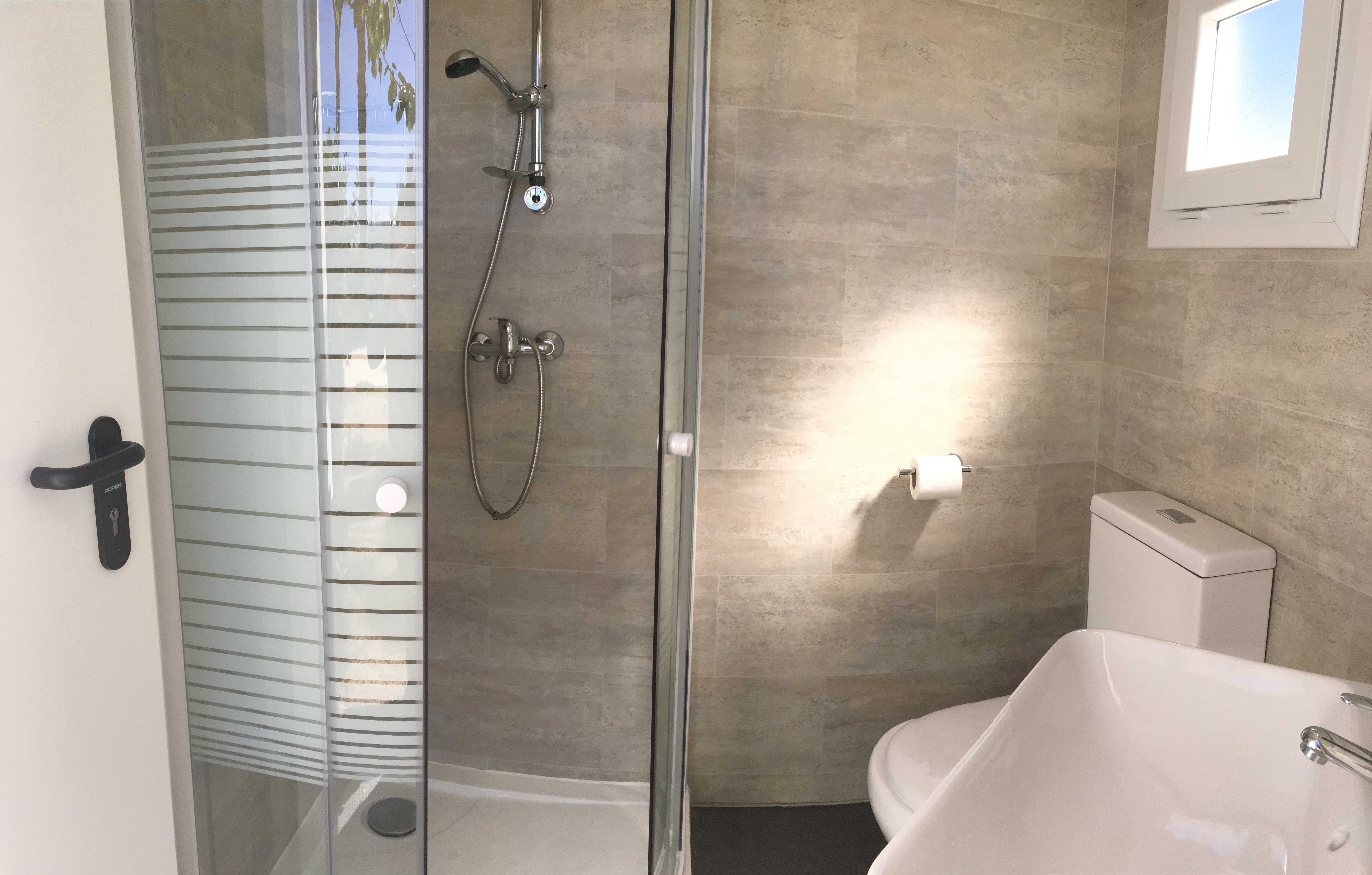 Kampeerplaatsen met privébadkamer in Tarragona