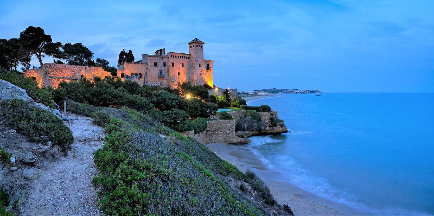 WANDELEN EN CAMÍ DE RONDA