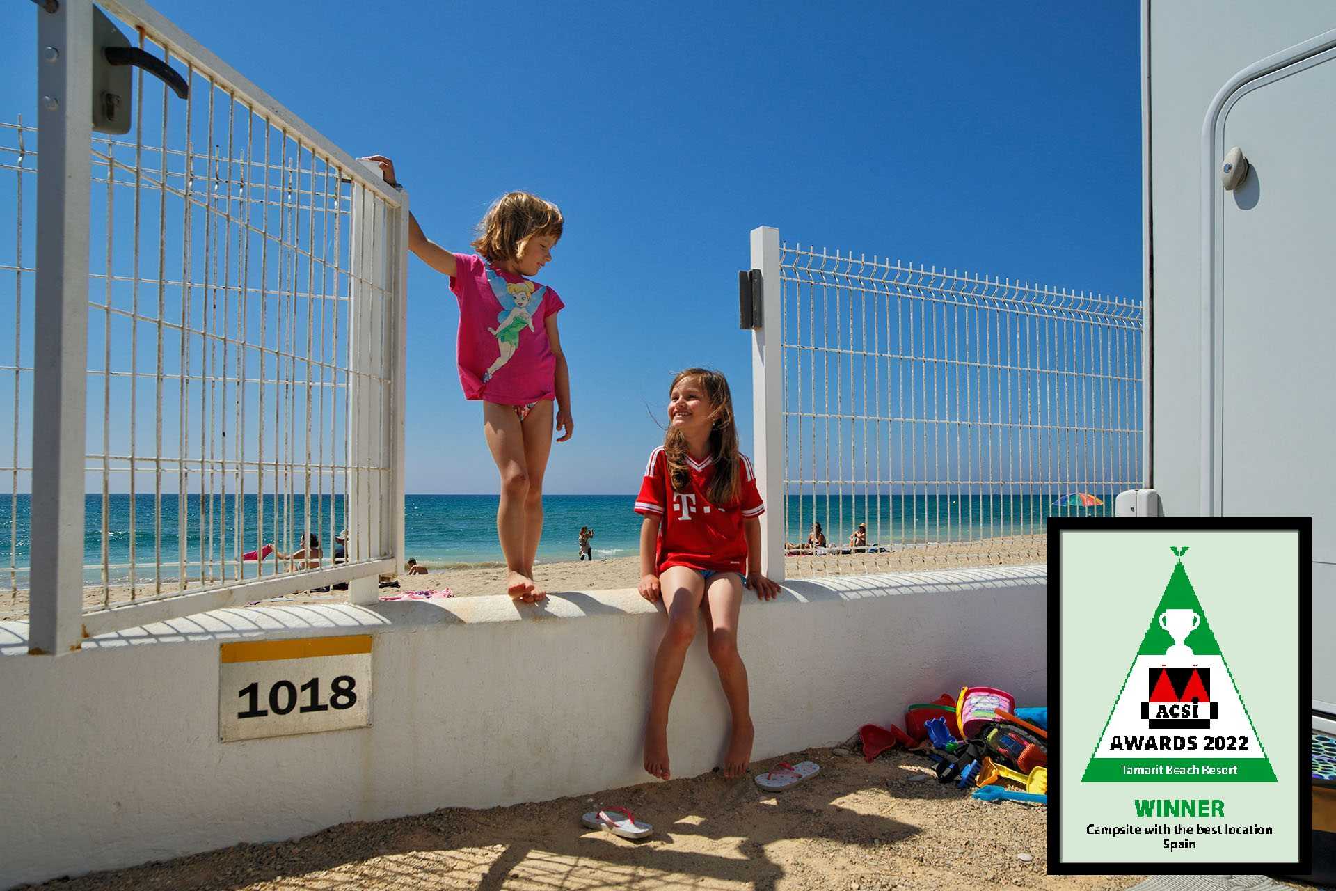 Tamarit Beach Resort campsite with the best location in Spain