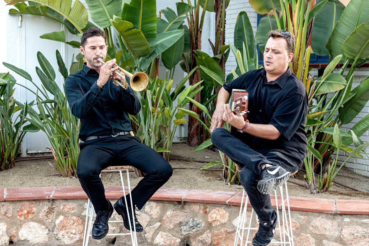 MÚSICA EN DIRECTO A NUESTROS PUNTOS DE RESTAURACIÓN